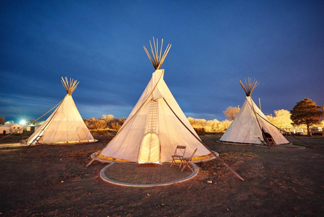 El Cosmico Villa Marfa Luaran gambar
